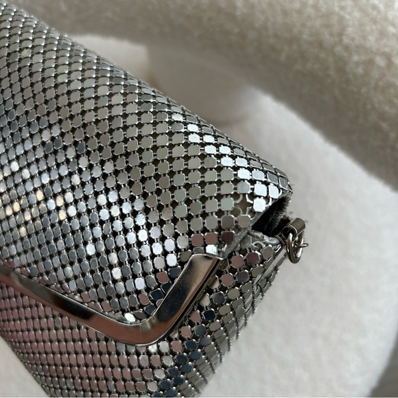 VINTAGE Sequin Evening Clutch Purse with Strap Silver - Picture 10 of 13